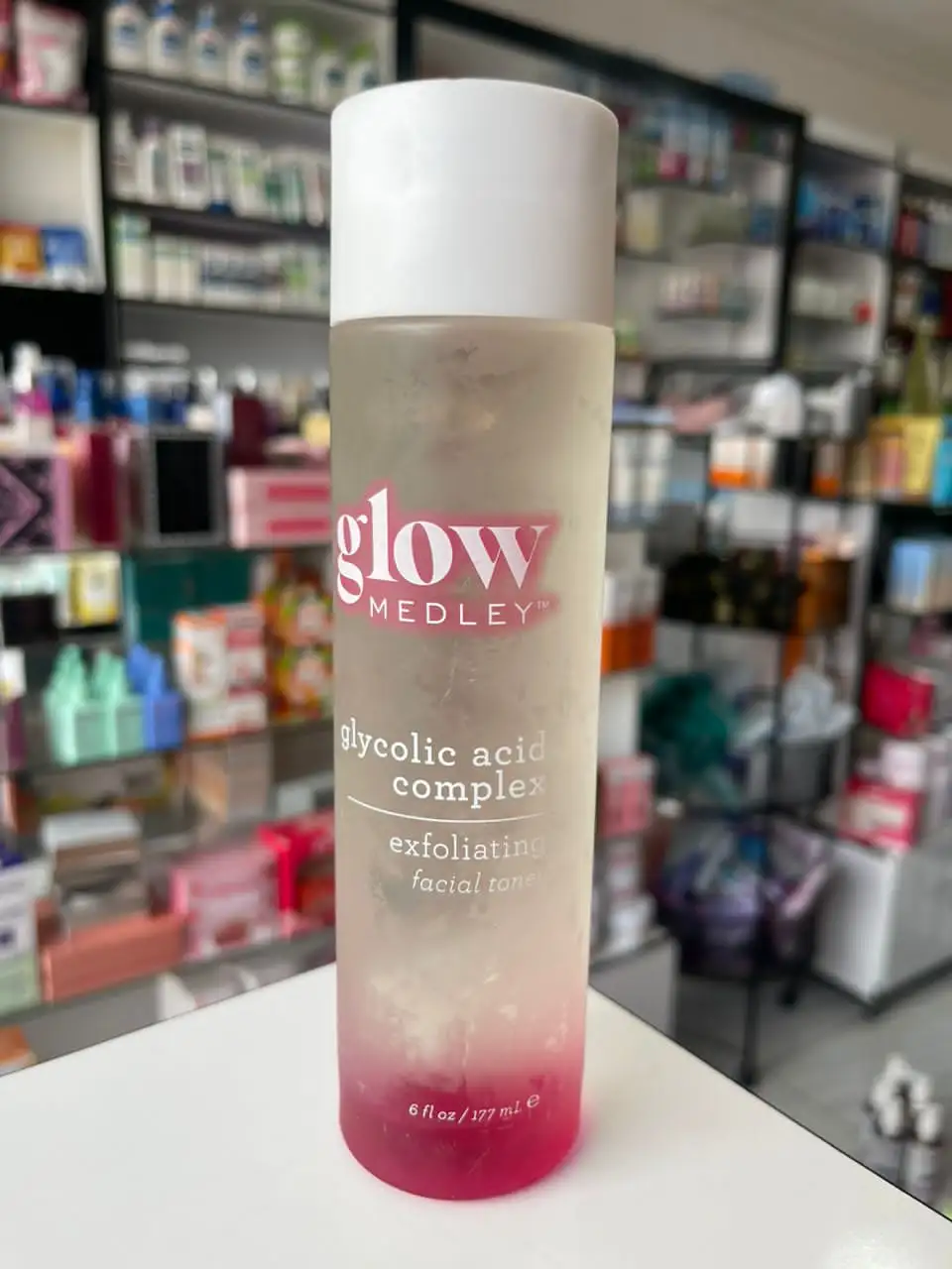 GLOW MEDLEY GLYCOLIC ACID COMPLEX EXFOLIATING FACIAL TONER